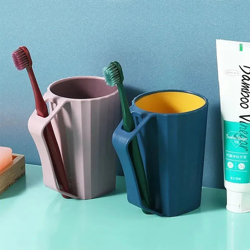 Two-Color Korean Style Mouthwash Rinse Cup with Handle for Male and Female Students - Family Toothbrush Cup for Brushing