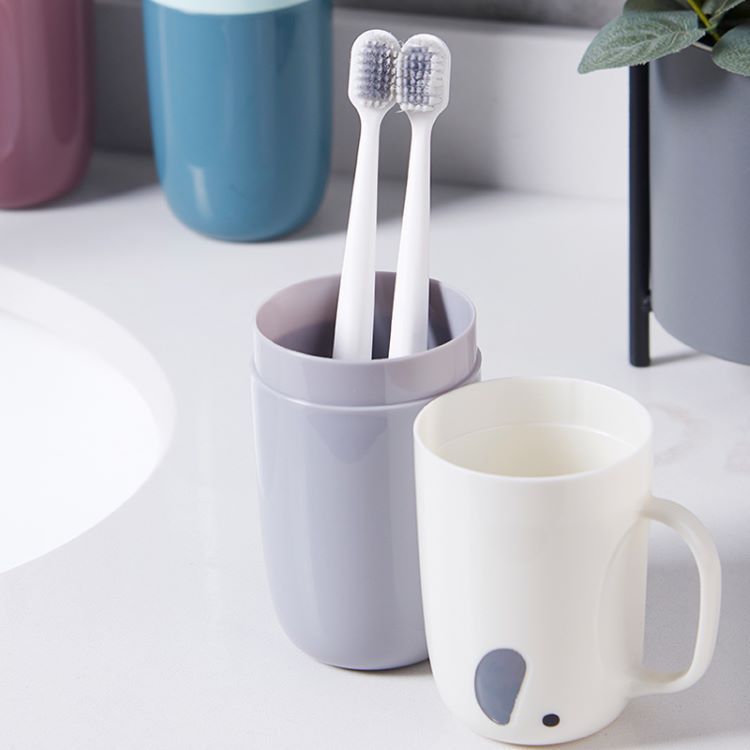 Household Portable Dustproof Toothbrush Storage Box with Brushing and Mouthwash Cup, Simple Toothbrush Cup Set